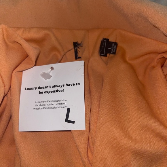 NWT Double Breasted Blazer Skort Romper, size Large - Picture 15 of 16